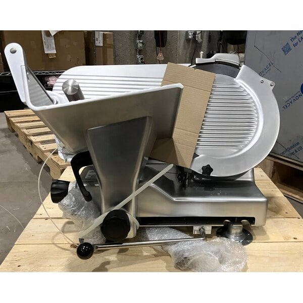 Scratch and Dent Estella SLM13 13" Heavy-Duty Manual Meat Slicer - 1/2 hp