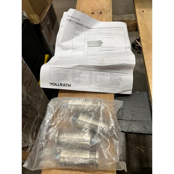 Scratch and Dent Vollrath CM4-24035 JW30 35" Countertop Cheese Melter - 240V