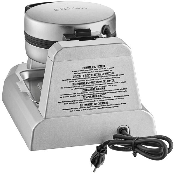 Scratch and Dent Waring WWD180X Single Classic Waffle Maker