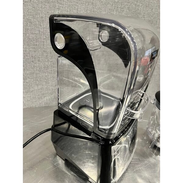 Scratch and Dent AvaMix Apex HBX1000 48 oz. 3 1/2 hp Programmable Commercial Blender with Touchpad and Sound Enclosure - 120V