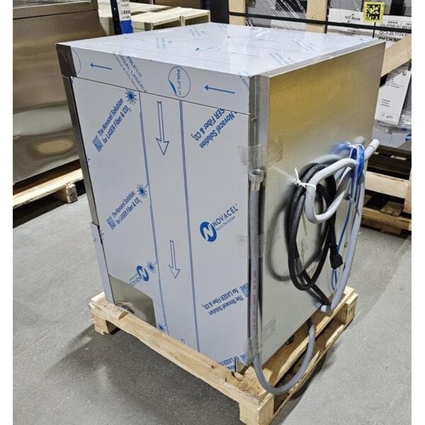 Scratch and Dent MainStreet Equipment HTUC High-Temperature Undercounter Dishwasher - 208V/240V, 1 Phase