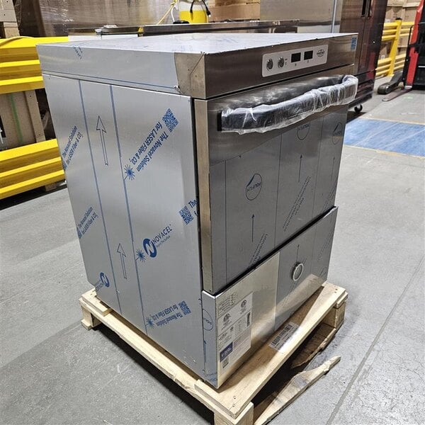 Scratch and Dent MainStreet Equipment HTUC High-Temperature Undercounter Dishwasher - 208V/240V, 1 Phase