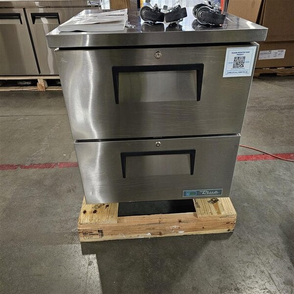 Scratch and Dent True TUC-27D-2-ADA-HC 27 5/8" ADA Height Undercounter Refrigerator with Two Drawers
