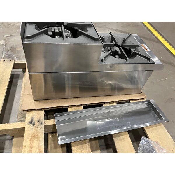 Scratch and Dent Cooking Performance Group SR-CPG-12-NL 12" Step-Up Countertop Range / Hot Plate with 2 High Output Burners - 60,000 BTU