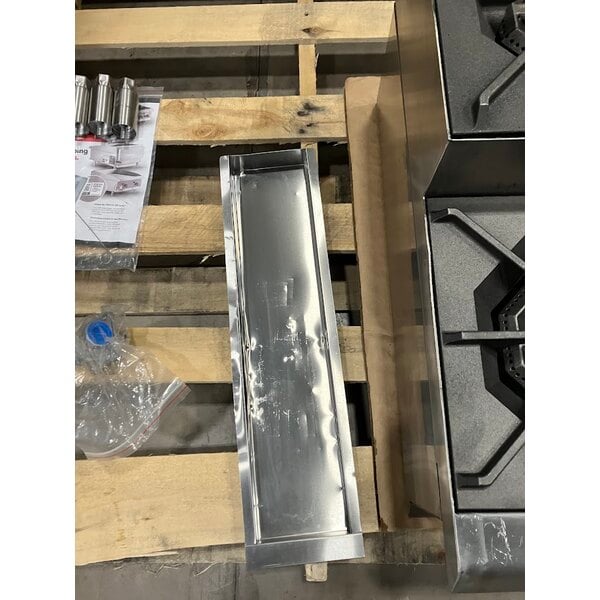 Scratch and Dent Cooking Performance Group SR-CPG-12-NL 12" Step-Up Countertop Range / Hot Plate with 2 High Output Burners - 60,000 BTU