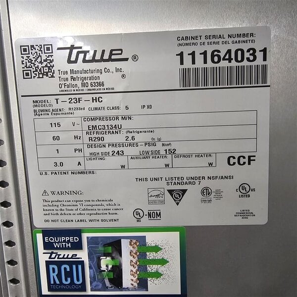Scratch and Dent True T-23F-HC 27" Solid Door Reach-In Freezer