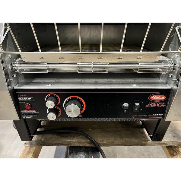 Scratch and Dent Hatco TQ-1800H Toast Qwik Conveyor Toaster - 3" Opening, 208V