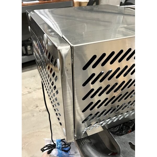 Scratch and Dent Avantco CPT-54 54" Countertop Refrigerated Prep Rail