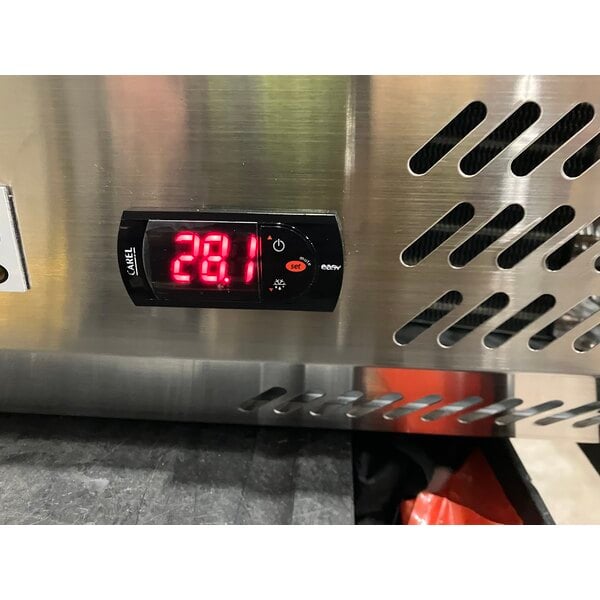 Scratch and Dent Avantco CPT-54 54" Countertop Refrigerated Prep Rail