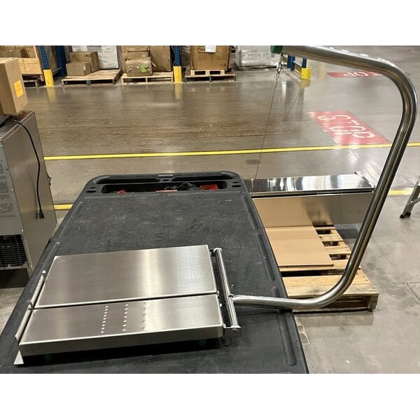 Scratch and Dent Garde CHEESBLK Large Cheese Blocker