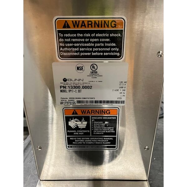 Scratch and Dent Bunn 13300.0002 VP17-2 SS Low Profile Pourover Coffee Brewer with 2 Warmers