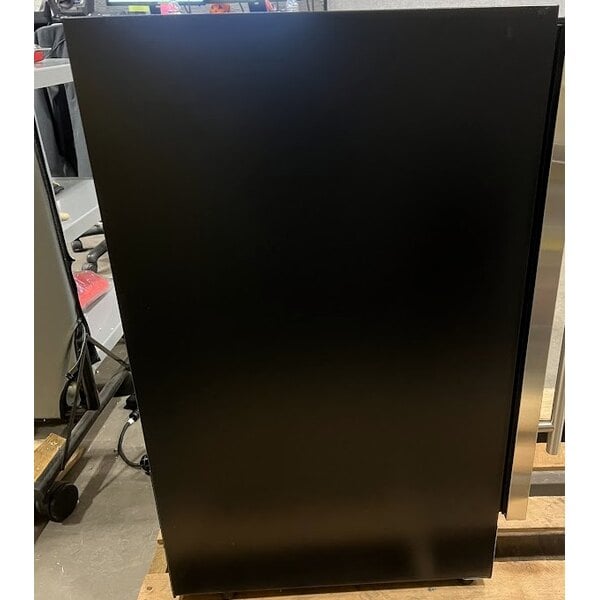 Scratch and Dent AvaValley BRC-84-SZ Full Glass Door Beverage Cooler