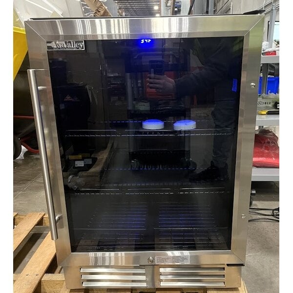 Scratch and Dent AvaValley BRC-84-SZ Full Glass Door Beverage Cooler