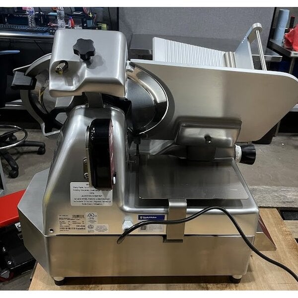 Scratch and Dent Estella SLAS13 13" Heavy-Duty Automatic Meat Slicer with Manual Use Option and Scale - 3/4 hp