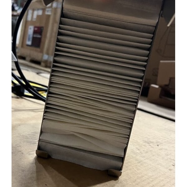 Scratch and Dent Vito Fryfilter VITO VM Portable 37 lb. Fryer Oil Filter System - 100-120V, 300W