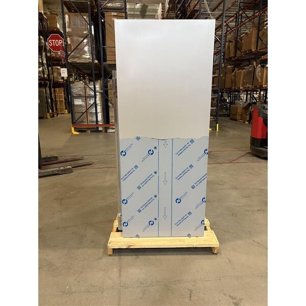 Scratch and Dent Traulsen G20010 52" G Series Solid Door Reach-In Refrigerator with Left / Right Hinged Doors