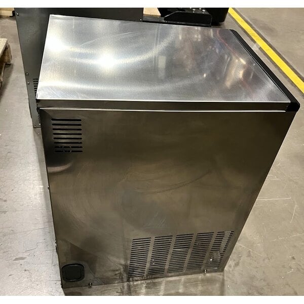 Scratch and Dent Ice-O-Matic UCG060A 15" Air Cooled Undercounter Gourmet Cube Ice Machine - 115V, 1 Phase, 63 lb.