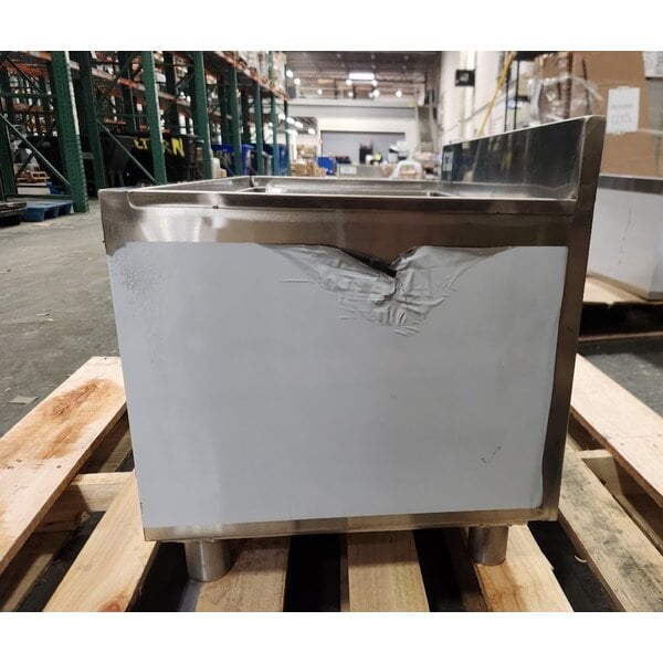 Scratch and Dent Regency 18" x 30" Underbar Ice Bin - 98 lb.