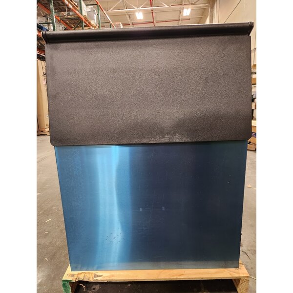 Scratch and Dent Hoshizaki B-500SF 30" Ice Storage Bin with Stainless Steel Finish - 500 lb.