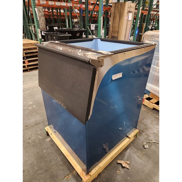 Scratch and Dent Hoshizaki B-500SF 30" Ice Storage Bin with Stainless Steel Finish - 500 lb.