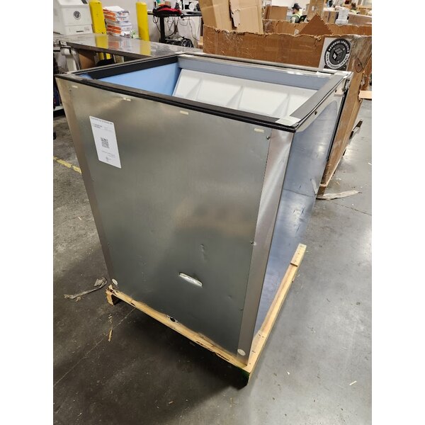 Scratch and Dent Hoshizaki B-500SF 30" Ice Storage Bin with Stainless Steel Finish - 500 lb.