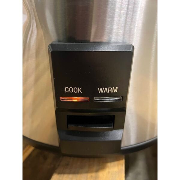 Scratch and Dent Proctor Silex 37560R 60 Cup (30 Cup Raw) Electric Rice Cooker / Warmer - 120V