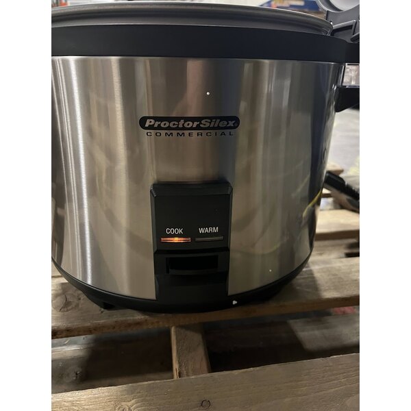 Scratch and Dent Proctor Silex 37560R 60 Cup (30 Cup Raw) Electric Rice Cooker / Warmer - 120V