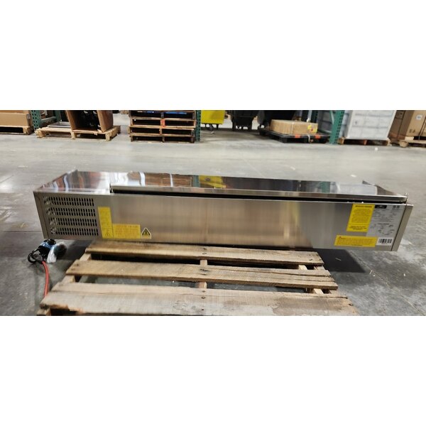 Scratch and Dent Arctic Air ACP63 63" Refrigerated Countertop Condiment Prep Station