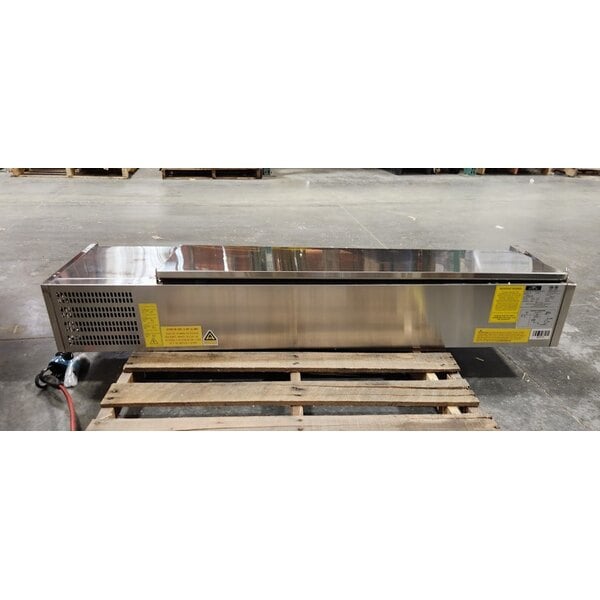 Scratch and Dent Arctic Air ACP63 63" Refrigerated Countertop Condiment Prep Station