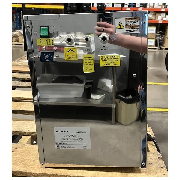 Scratch and Dent Zurn Elkay DSFBF180K 20 GPH Filtered Carbonation Chiller for Zurn Elkay Tap Systems - 115V