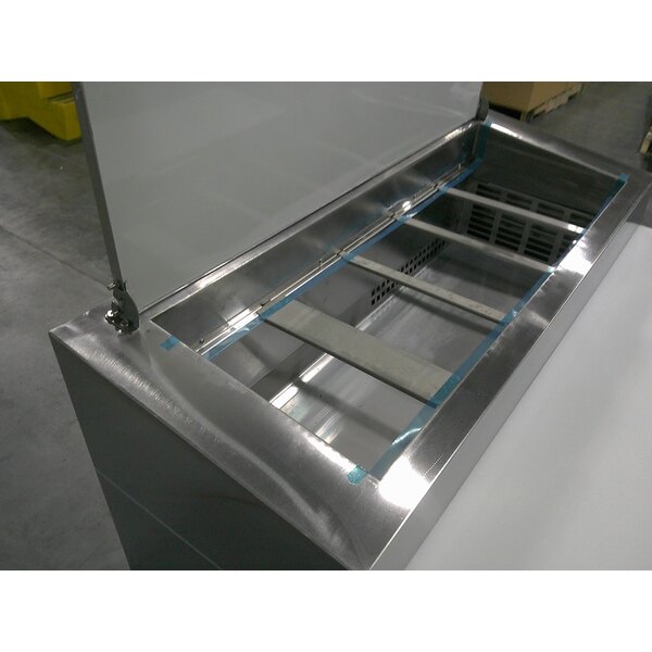 Scratch and Dent Avantco SSPPT-1 45" 1 Door Refrigerated Pizza Prep Table