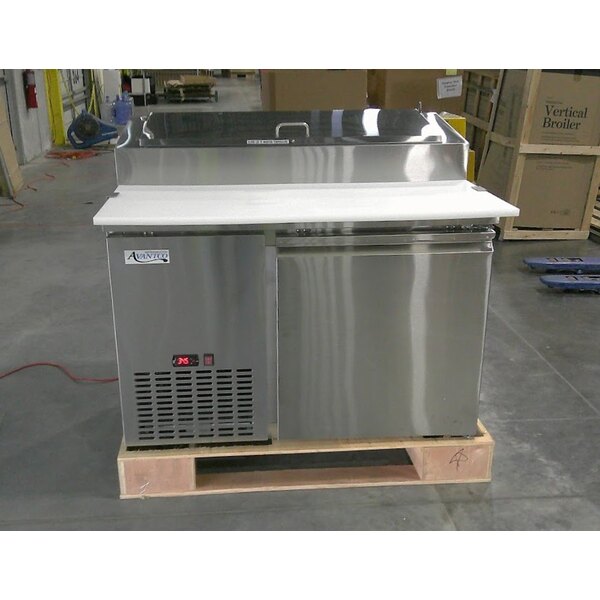 Scratch and Dent Avantco SSPPT-1 45" 1 Door Refrigerated Pizza Prep Table