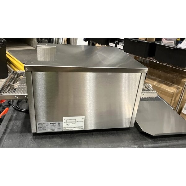 Scratch and Dent Vollrath SO2-12010.5 JB2H 40" Ventless Countertop Conveyor Oven with 10 1/2" Wide Belt - 1700W, 120V