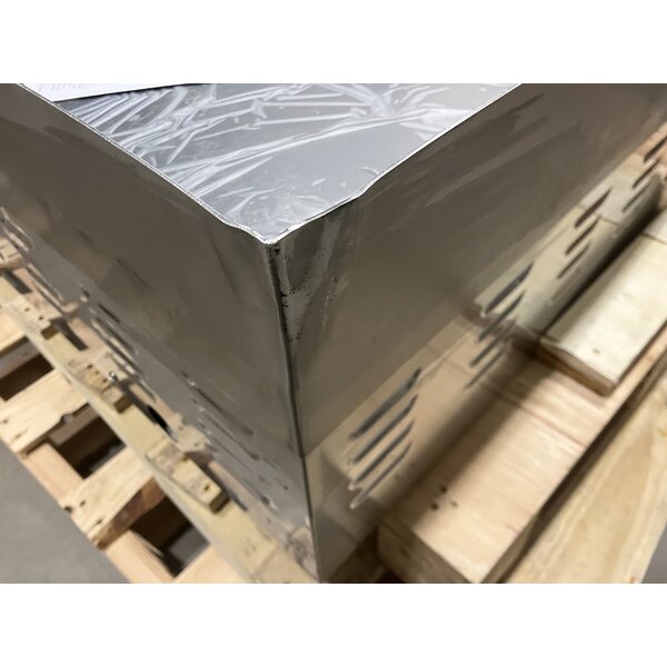 Scratch and Dent Avantco EG48N 48" Electric Countertop Griddle - 208/240V, 10482W-14000W