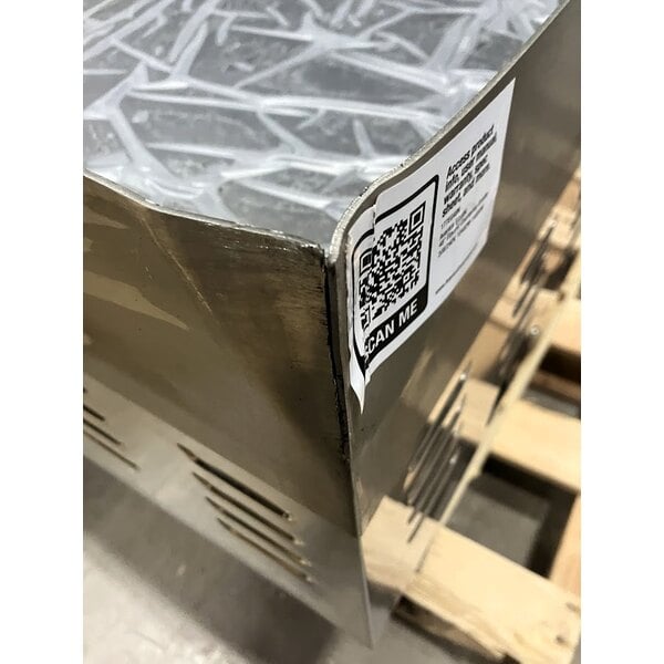 Scratch and Dent Avantco EG48N 48" Electric Countertop Griddle - 208/240V, 10482W-14000W