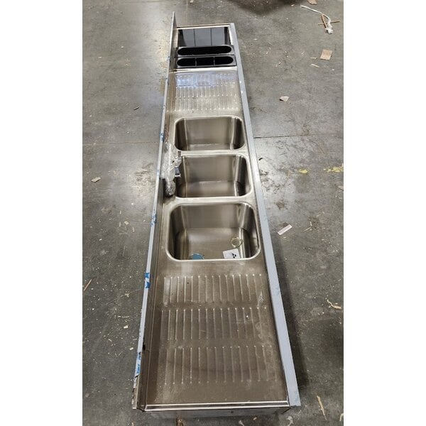 Scratch and Dent Advance Tabco SLC-83C-R Three Compartment Stainless Steel Bar Sink and Ice Bin Combo - 96" x 18" (Right Side Ice Bin)