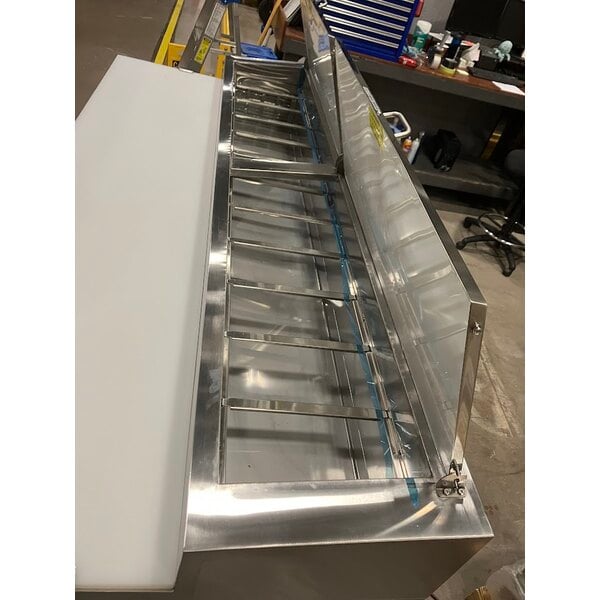 Scratch and Dent Avantco APPT-91-HC 92" 3 Door Refrigerated Pizza Prep Table