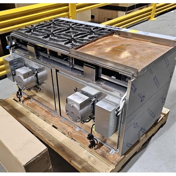 Scratch and Dent Imperial Range Pro Series IR-6-G24-CC Natural Gas 6 Burner 60" Range with 24" Griddle and 2 Convection Ovens - 292,000 BTU