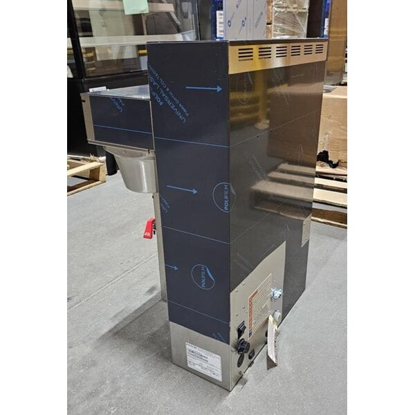 Scratch and Dent Fetco CBS-1242 Plus Series Twin Automatic Digital Coffee Brewer With Metal Brew Basket - 208/240V, 4600W