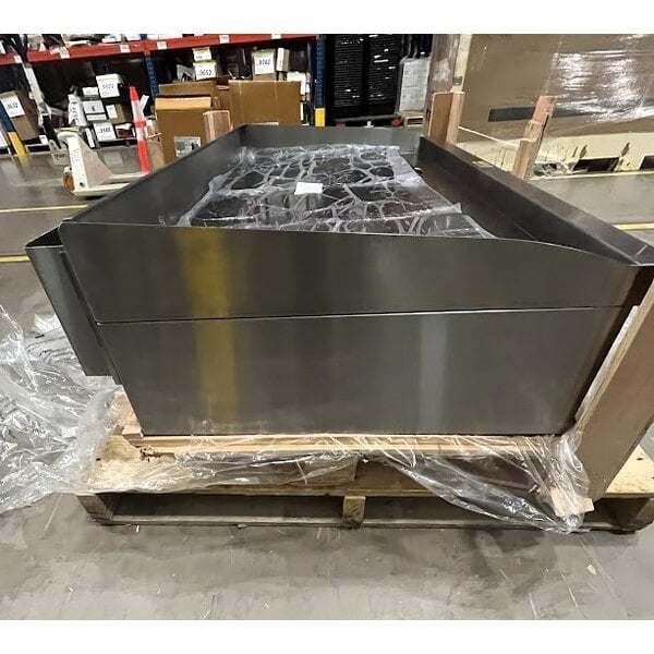 Scratch and Dent Cooking Performance Group GT-CPG-48-NL 48" Gas Countertop Griddle with Flame Failure Protection and Thermostatic Controls - 120,000 BTU