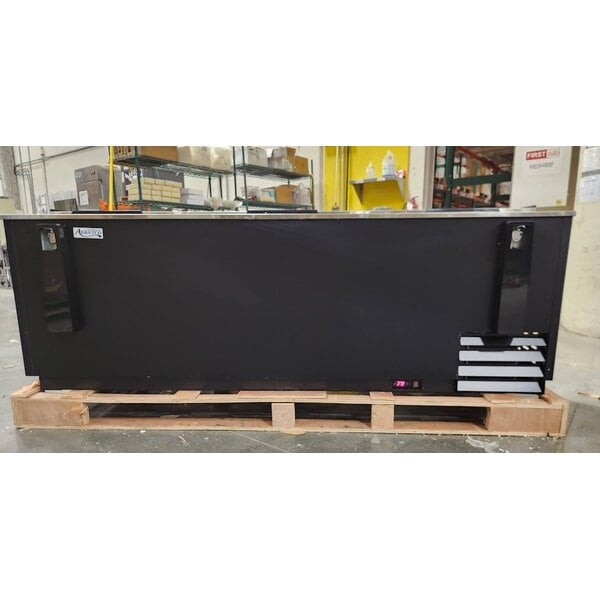 Scratch and Dent Avantco HBB-95-HC 95" Black Horizontal Bottle Cooler
