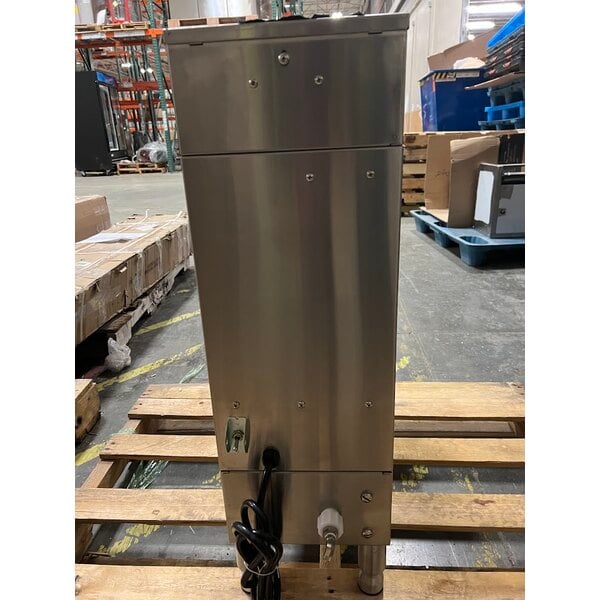 Scratch and Dent Curtis TBP 3 Gallon Low Profile Universal Tea Brewer with Dispenser - 120V