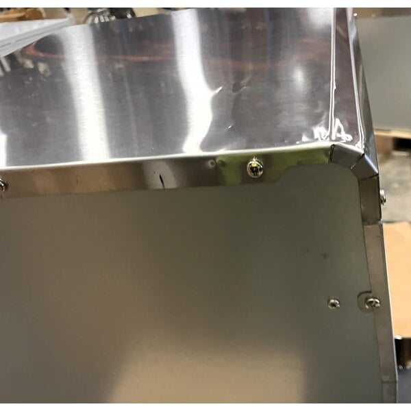 Scratch and Dent Waring CTS1000B Commercial Conveyor Toaster - 208V