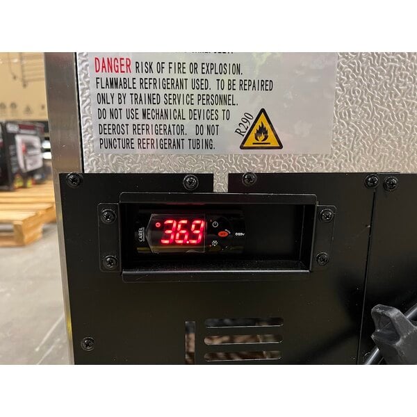 Scratch and Dent Avantco APT-60-HC 60" 2 Door Refrigerated Sandwich Prep Table