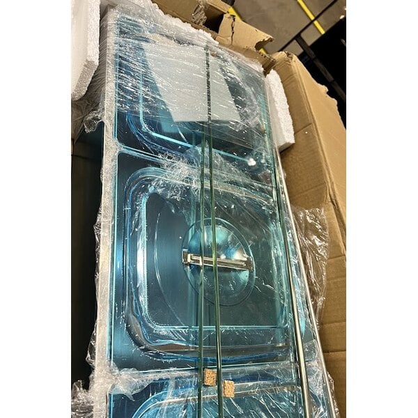 Scratch and Dent Avantco BMFW4 46" Electric Bain Marie Buffet Countertop Food Warmer with 4 Half Size Wells - 1750W, 120V