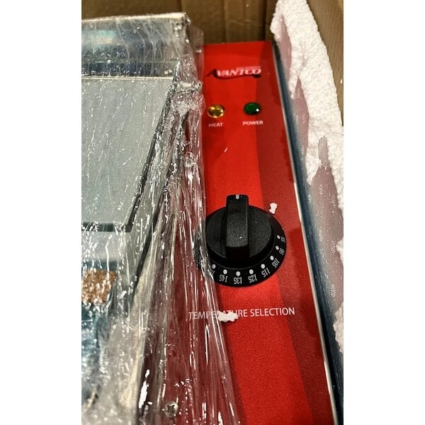 Scratch and Dent Avantco BMFW4 46" Electric Bain Marie Buffet Countertop Food Warmer with 4 Half Size Wells - 1750W, 120V