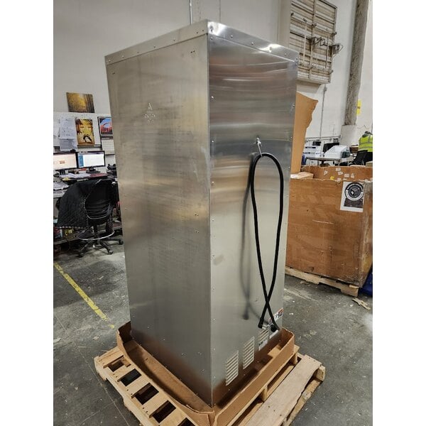 Scratch and Dent Metro C519-CFC-U C5 1 Series Non-Insulated Heated Proofing and Holding Cabinet - Clear Door