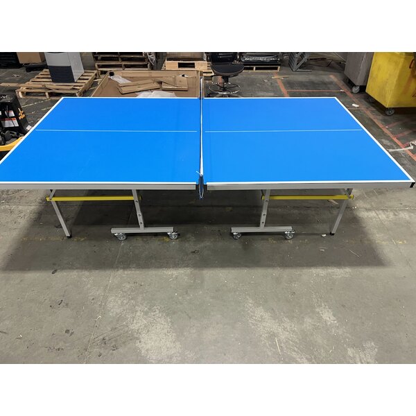 Scratch and Dent Stiga T8570W Vapor Outdoor Ping Pong Table