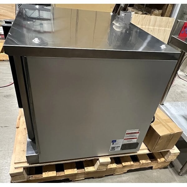 Scratch and Dent Cooking Performance Group FEC-100-D Single Deck Standard Depth Full Size Electric Convection Oven - 240V, 1 Phase, 11.9 kW