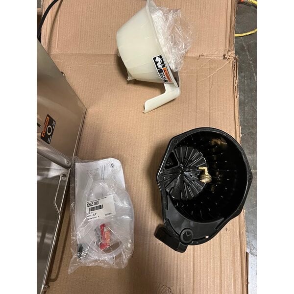 Scratch and Dent Bunn 52000.0100 ITB Infusion Single Tea Brewer - 120V